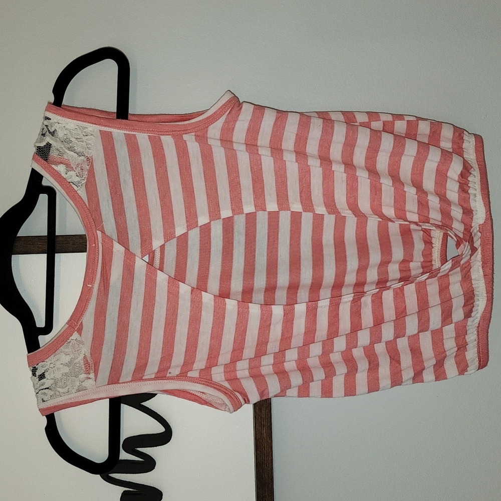 Striped Top - Picture 5 of 5
